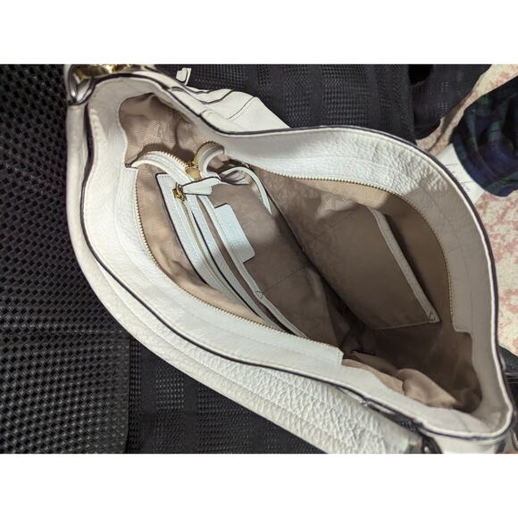 MICHAEL KORS! WHITE GENUINE PEBBLED LEATHER PURSE, HANDBAG, CROSSBODY, BAG! - Picture 9 of 11